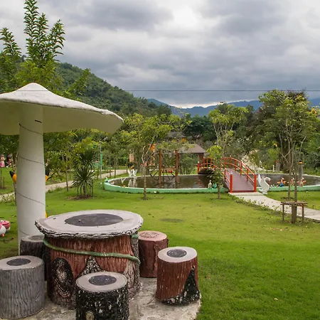 Tanihill Resort