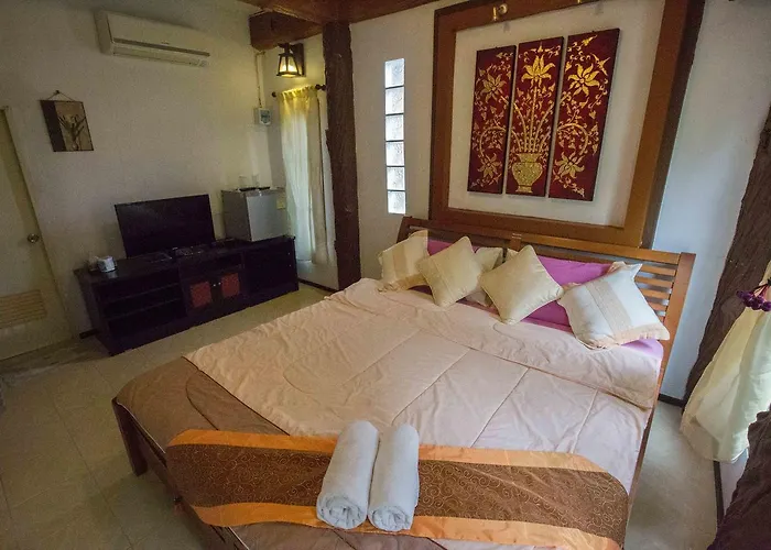 Tanihill 3* สวนผึ้ง