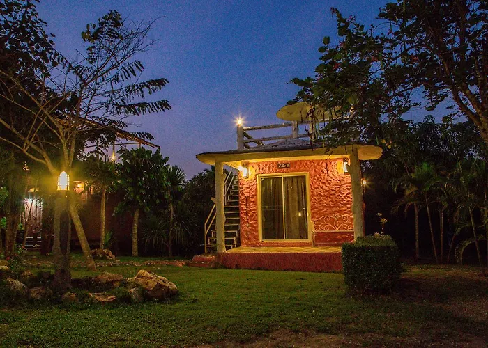 รีสอร์ท Tanihill 3*