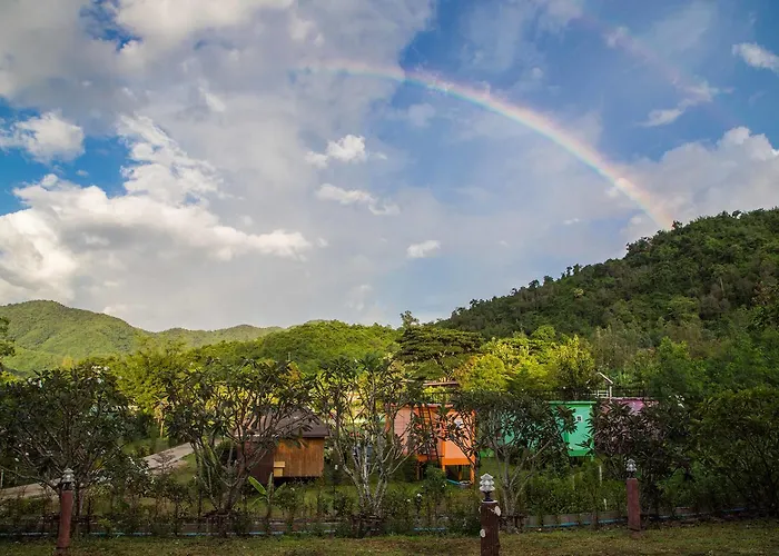 Tanihill 3* สวนผึ้ง