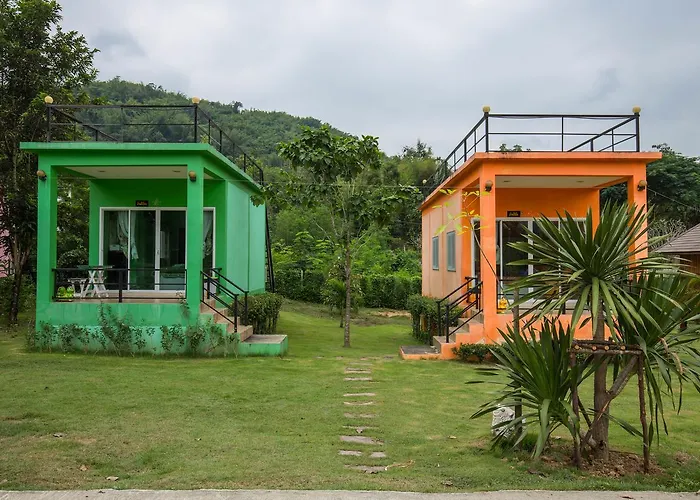 รีสอร์ท Tanihill 3*