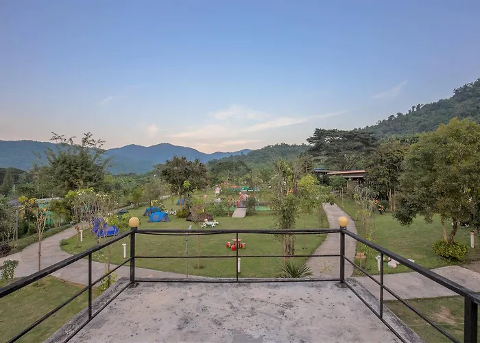 รีสอร์ท Tanihill 3*